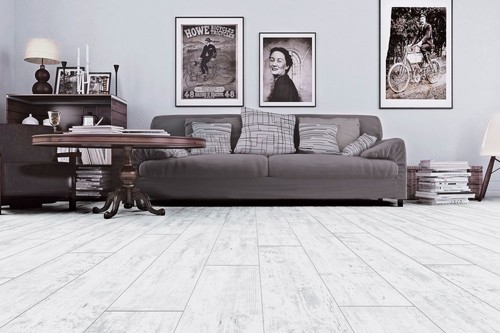 Floorpan Natural Derzli Laminat Parke 10mm Antik Beyaz FN 014 + 6cm süpürgelik + 3mm Kapron Takım