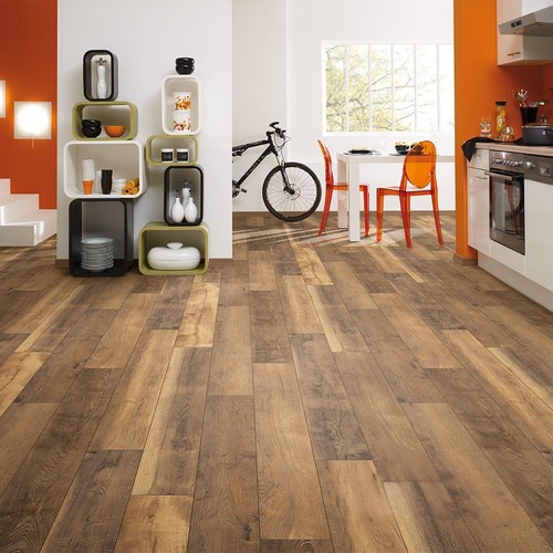 Krono Super Natural Derzli Laminat Parke Doubloon Oak 8mm K412
