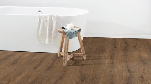 Egger Classic Derzli Aqua Laminat Parke 8 mm Dunnington Koyu Meşe EPL075
